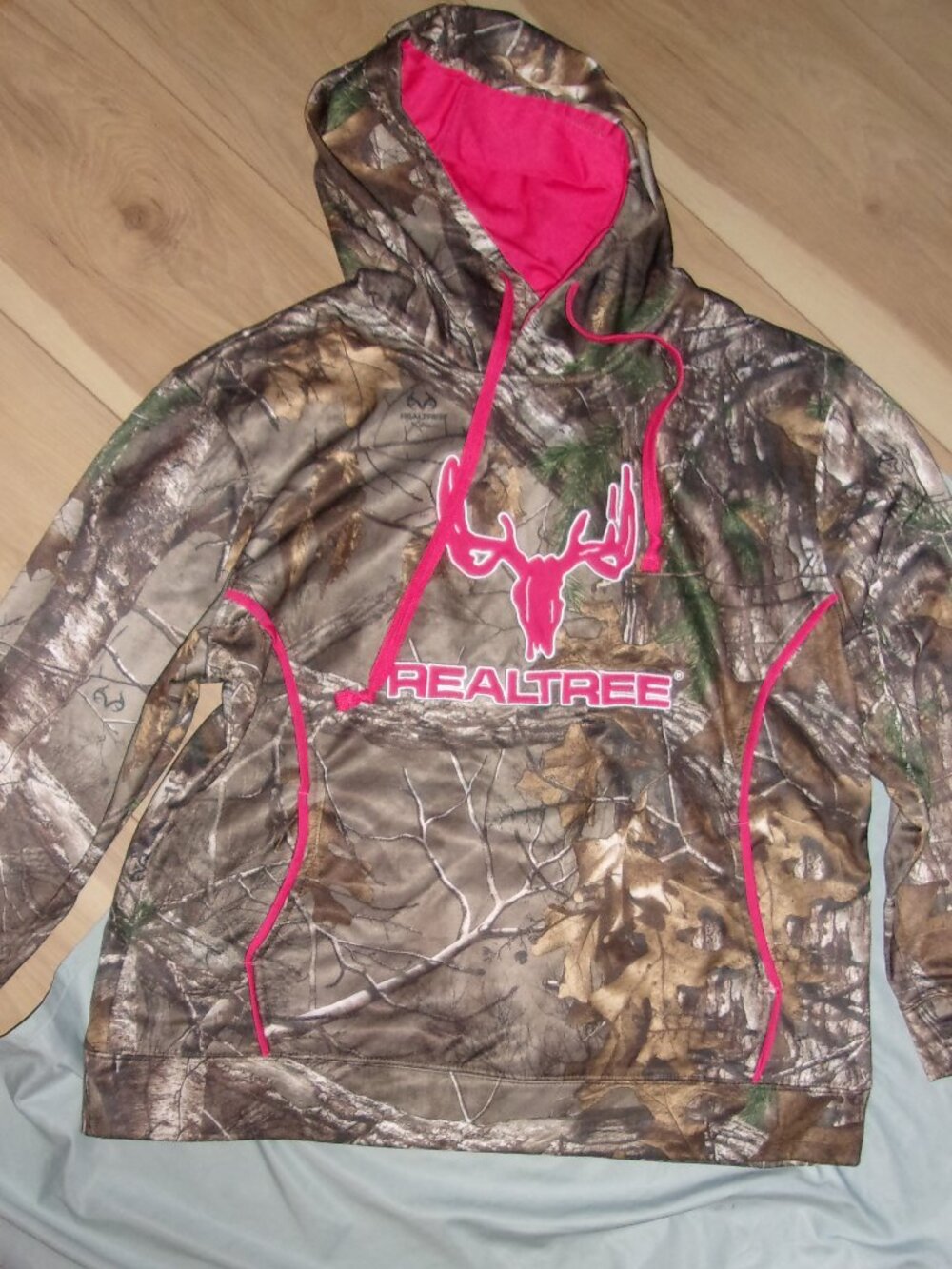 Realtree size large womens shirt camo camouflage hoodie sweatshirt pink brown